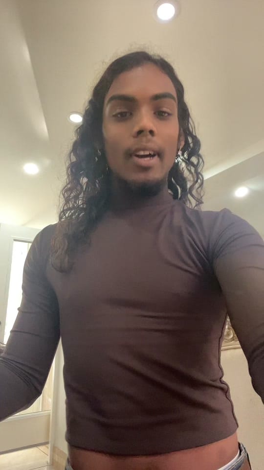 Post 6 by Fabzz on TikTok (video)