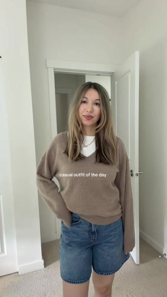 Post 4 by Isabel Hilton on TikTok (video)