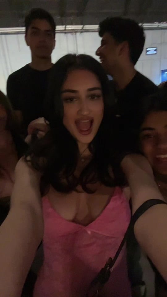 Post 5 by Selena on TikTok (video)