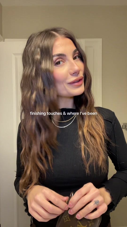 Post 2 by alessandra on TikTok (video)