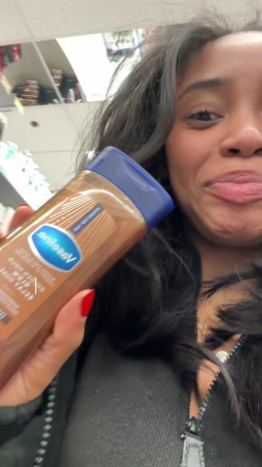 Post 8 by CARMEN on TikTok (video)