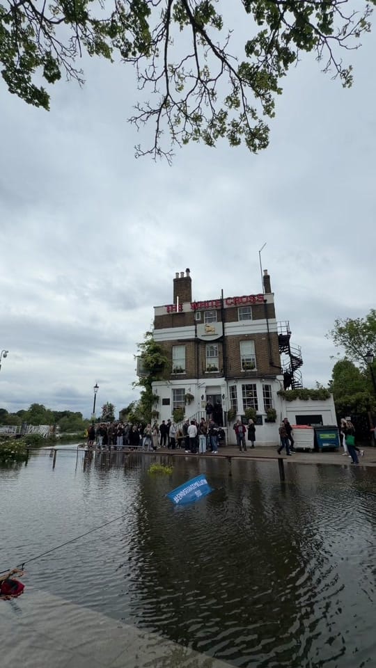 Post 8 by samantha in london🇬🇧✨💕 on TikTok (video)
