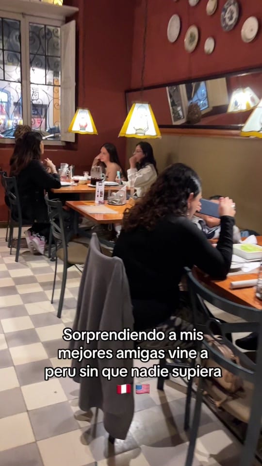 Post 10 by Analucia Diaz on TikTok (video)