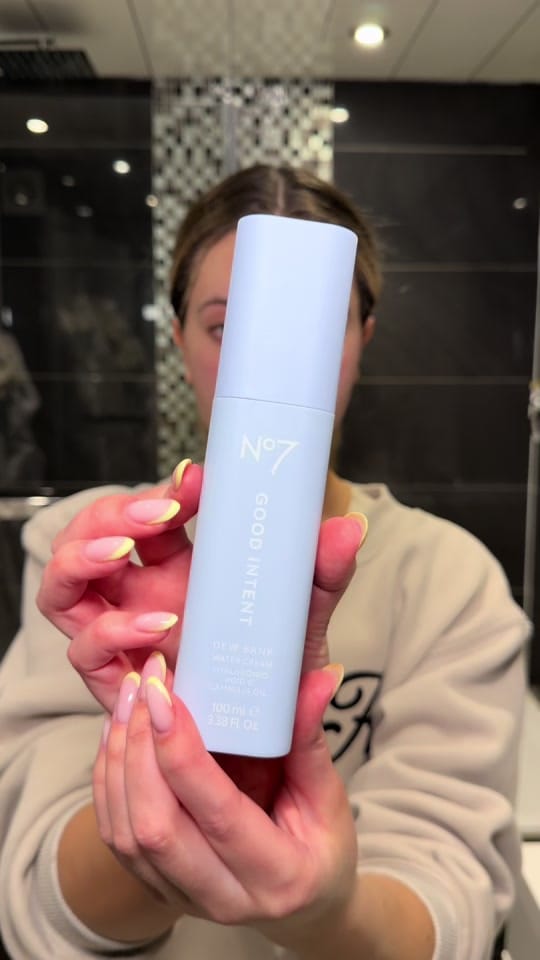 Post 4 by Emma Bullock 🤎 on TikTok (video)