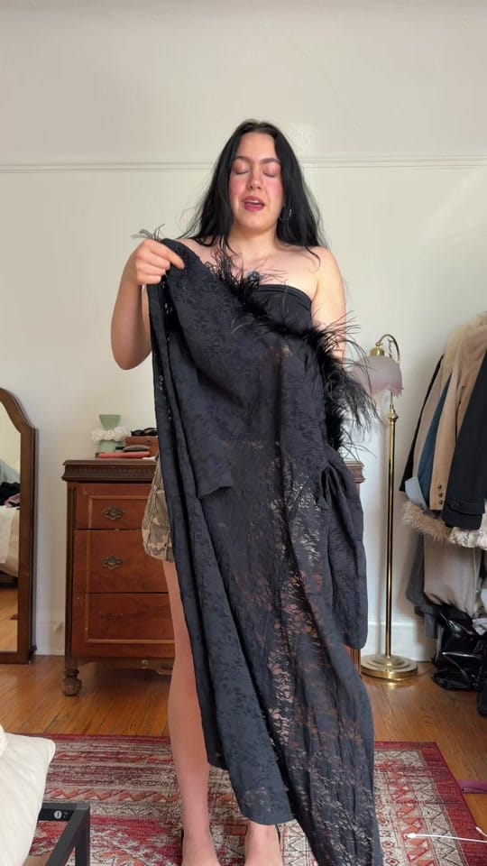 Post 6 by linz marie <3 on TikTok (video)