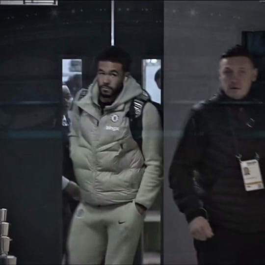 Post 10 by cfcbongzinho on TikTok (video)