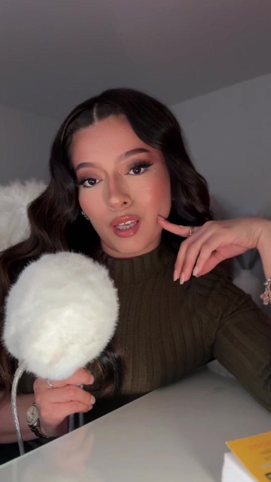 Post 2 by ROSANNA ROSE | MONEY STYLIST💸 on TikTok (video)