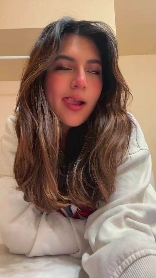 Post 3 by Carito on TikTok (video)