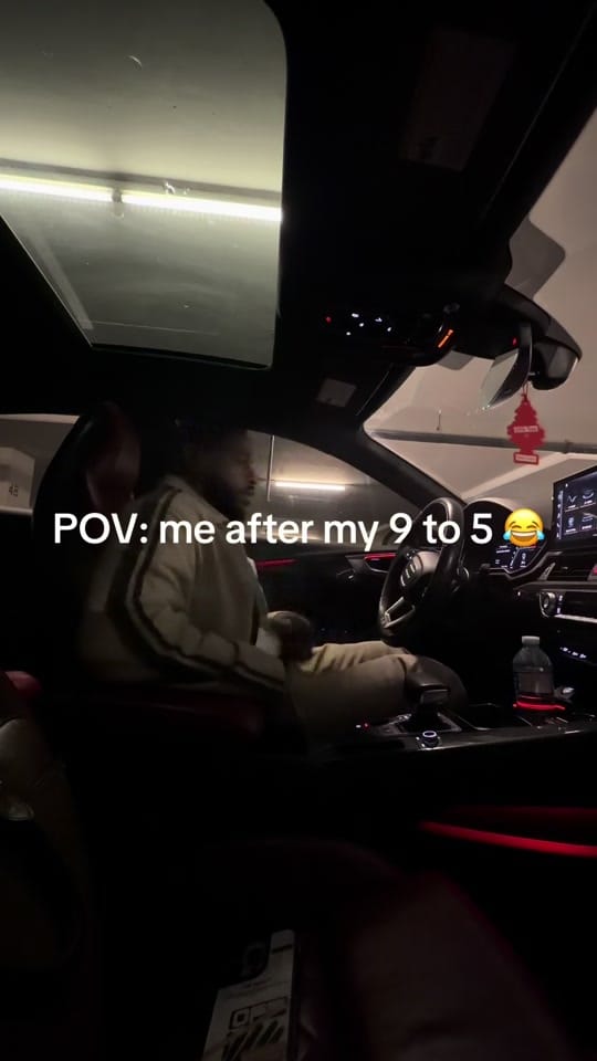 Post 6 by Pobama on TikTok (video)