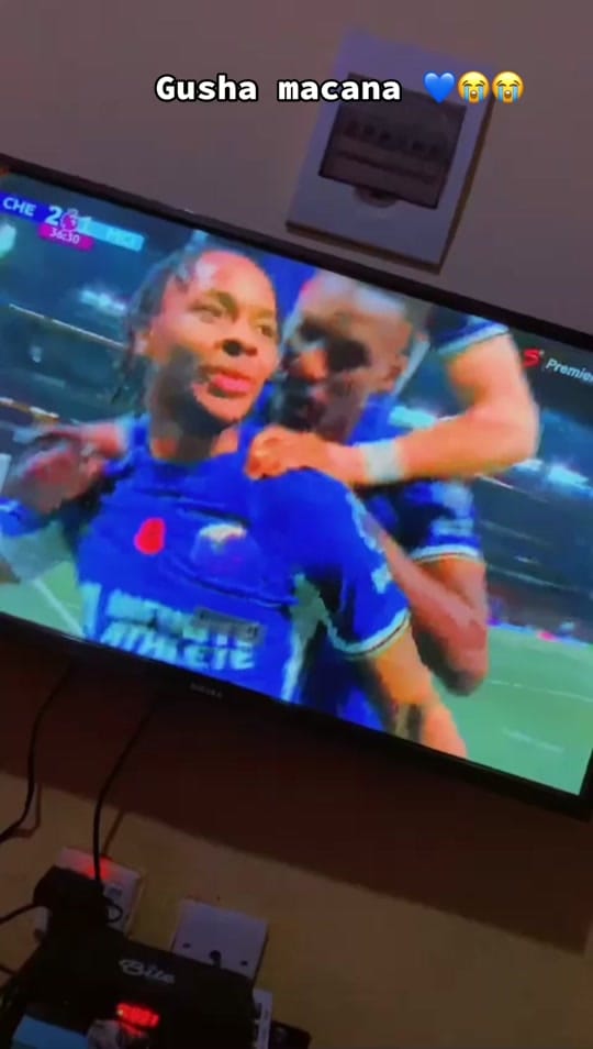 Post 3 by Nasriina——James24 on TikTok (video)