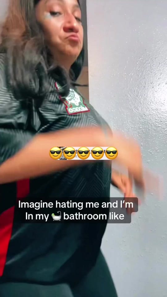 Post 8 by LOCA_aguileraa on TikTok (video)