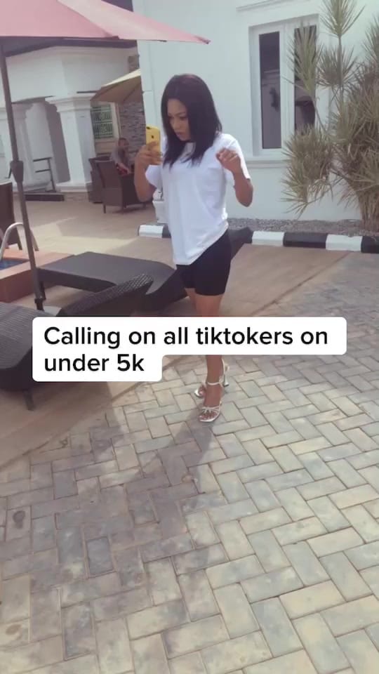 Post 9 by chelseaefua 👸🦋🦋🦋 on TikTok (video)