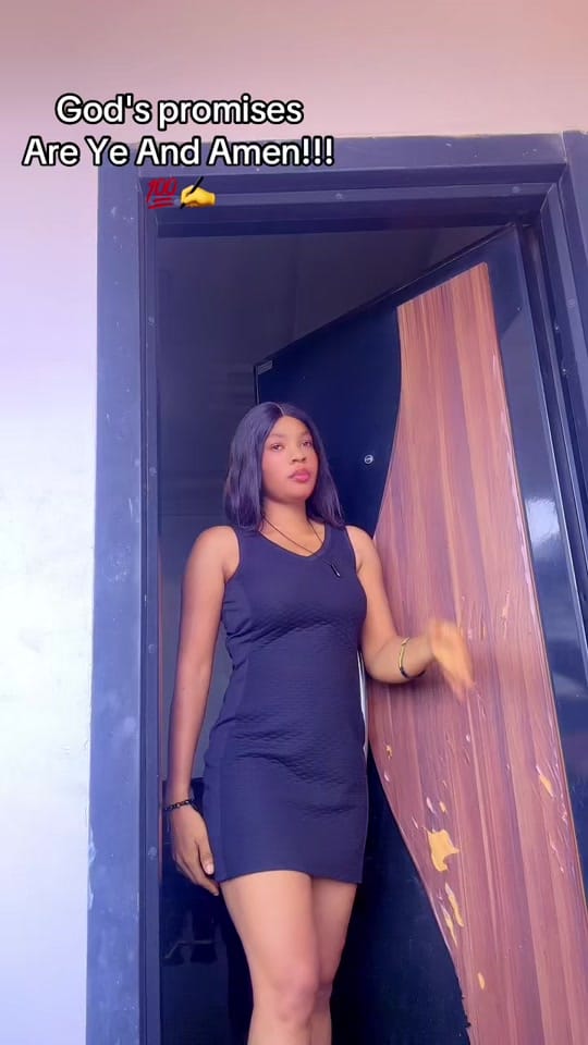 Post 4 by chelseaefua 👸🦋🦋🦋 on TikTok (video)