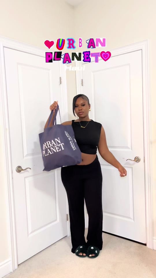 Post 8 by ItzKinahK | Content Creator on TikTok (video)