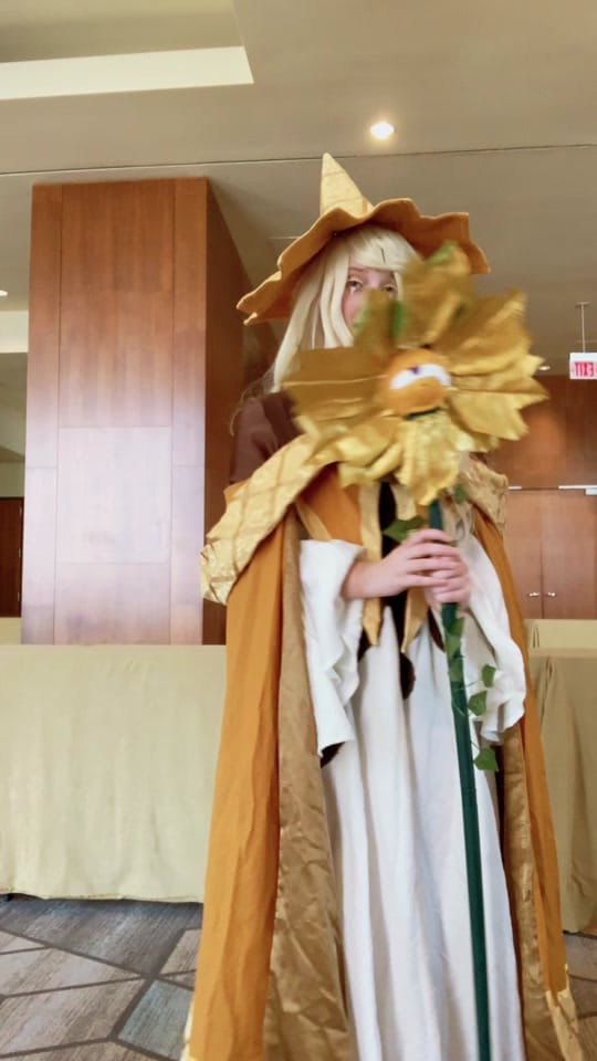Post 9 by Kat Caves on TikTok (video)
