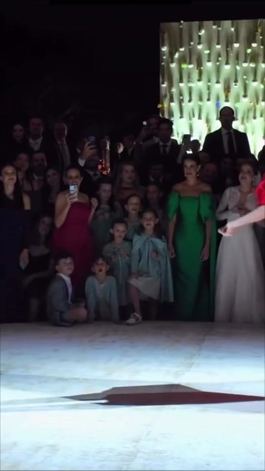 Post 8 by Elle Coco Boutique on TikTok (video)