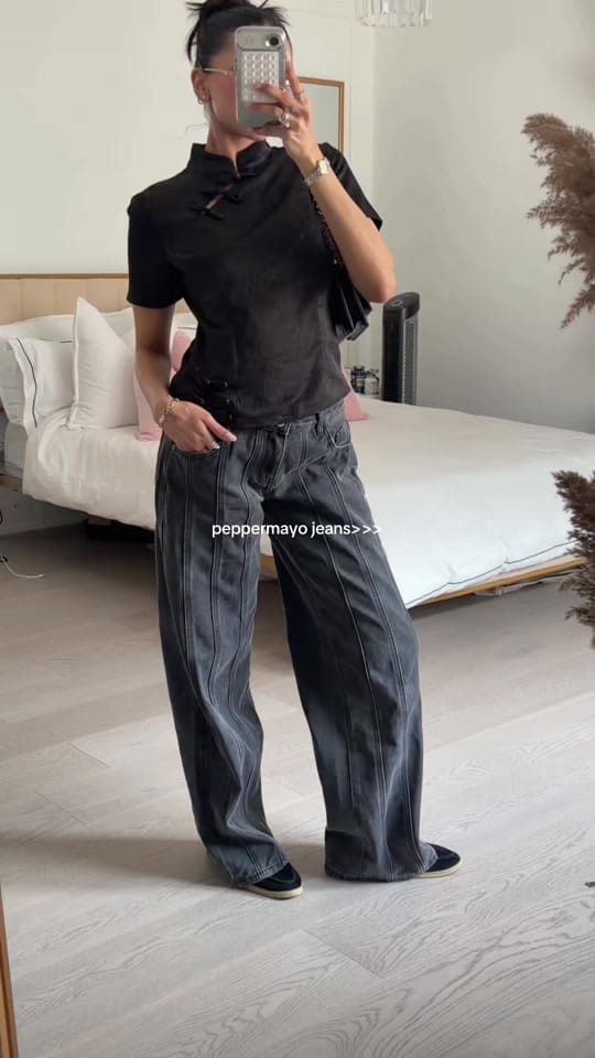 Post 4 by A D I N A on TikTok (video)