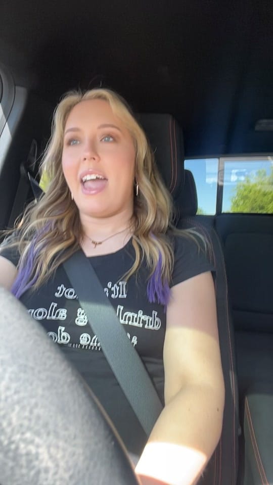 Post 2 by Ashley Victoria on TikTok (video)