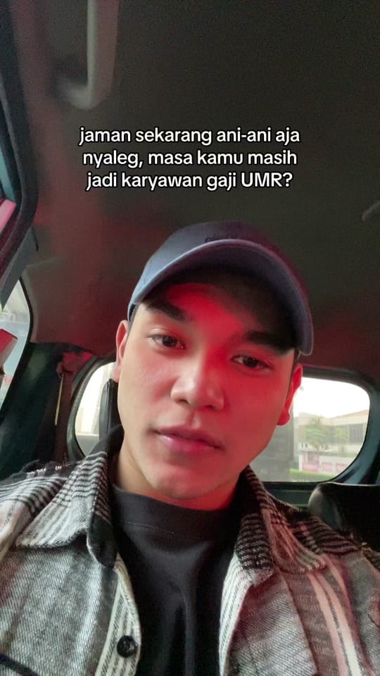Post 10 by ghi! on TikTok (video)