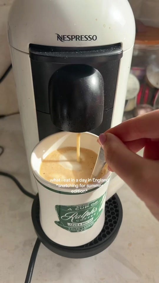 Post 6 by India on TikTok (video)