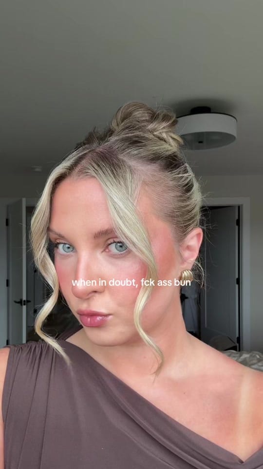 Post 2 by kyfow on TikTok (video)