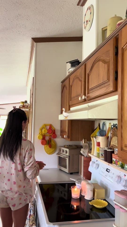 Post 4 by Chelsea Steelman on TikTok (video)