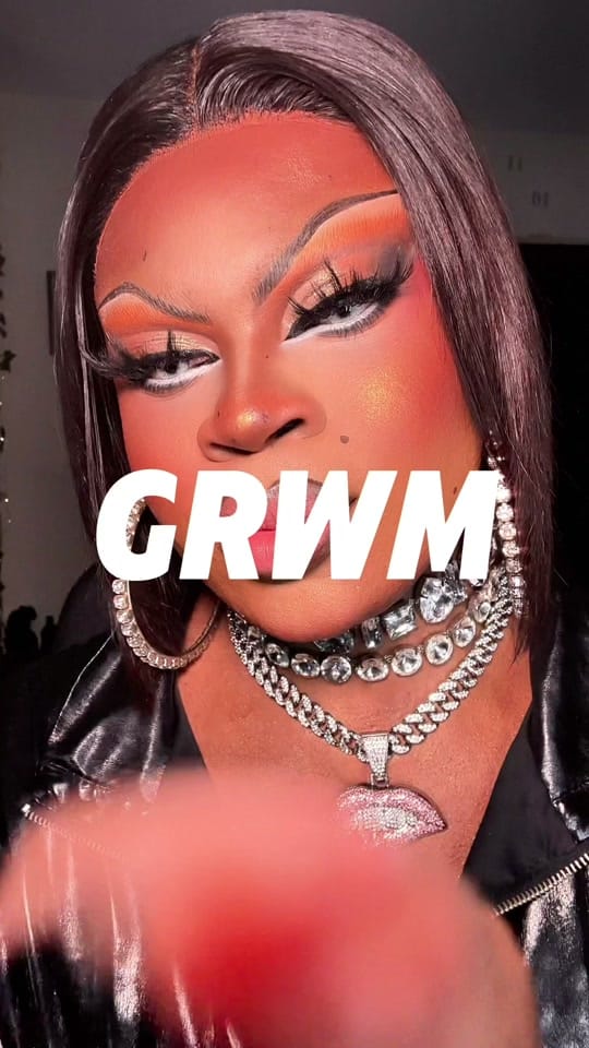 Post 9 by Luna DuBois on TikTok (video)