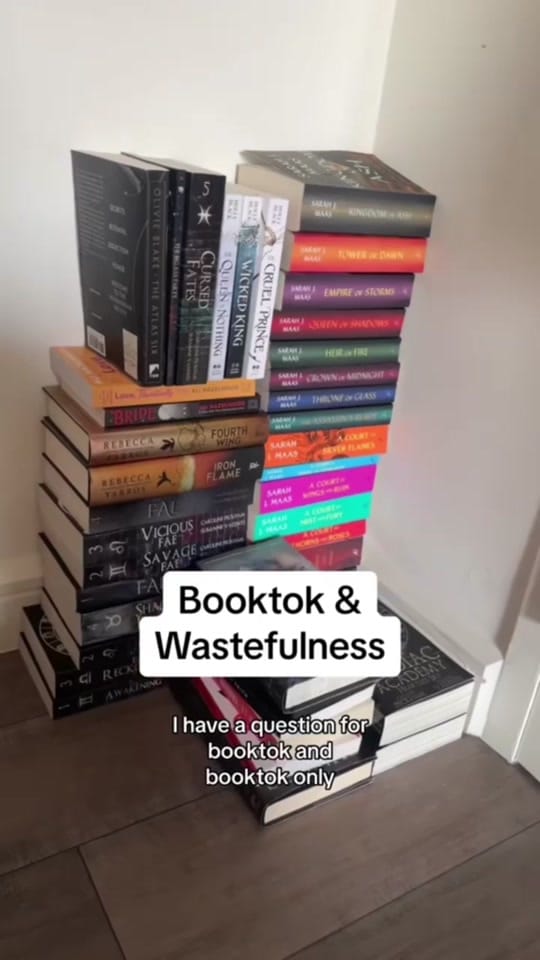 Post 9 by meara is reading 📚 on TikTok (video)