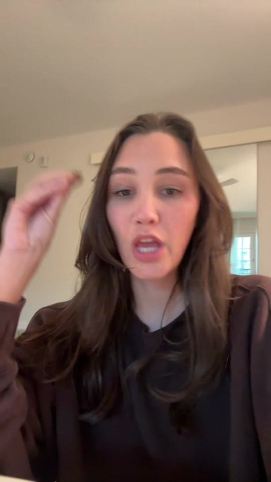 Post 7 by meara is reading 📚 on TikTok (video)