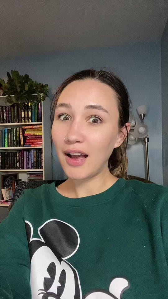 Post 10 by meara is reading 📚 on TikTok (video)