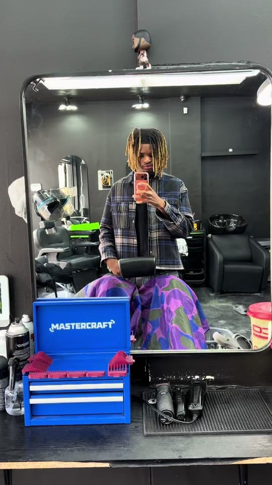 Post 2 by Wedly🎸 on TikTok (video)