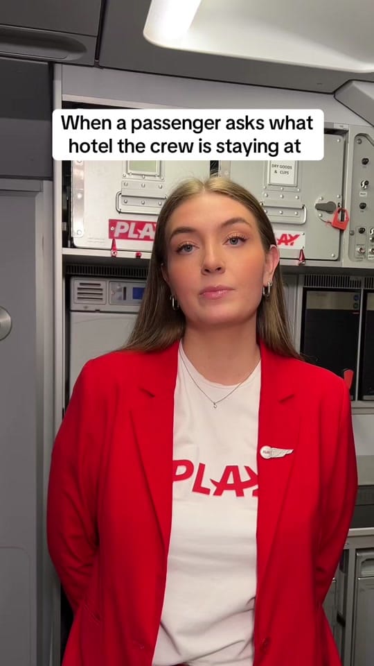 Post 5 by PLAY airlines on TikTok (video)