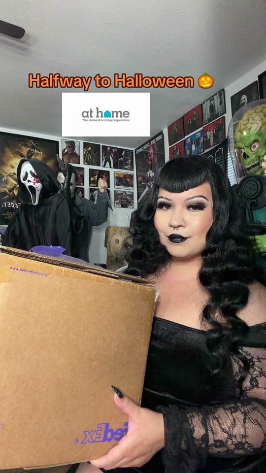 Post 3 by lori_horror on TikTok (video)