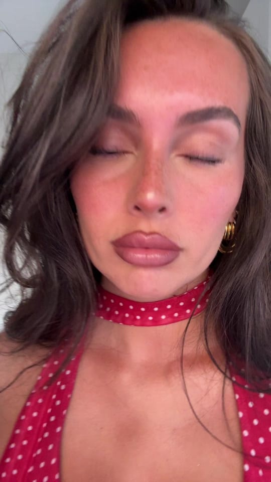 Post 9 by Jessica Cruz🪽 on TikTok (video)