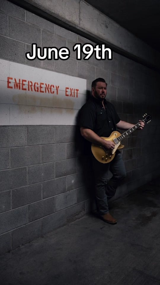 Post 4 by Matt Rogers on TikTok (video)