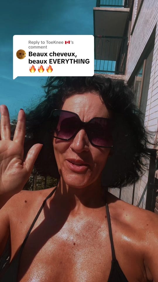 Post 3 by Bikini Lady Mtl on TikTok (video)