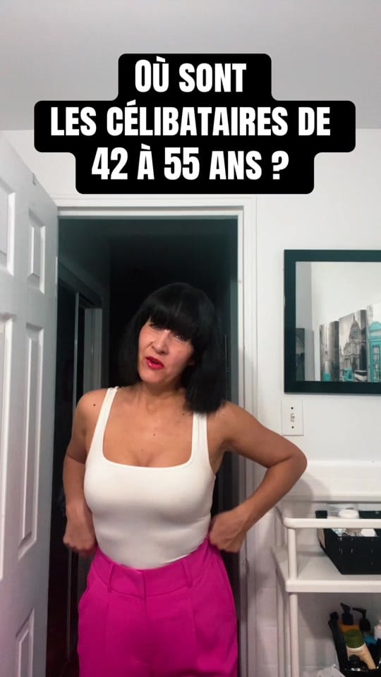 Post 1 by Bikini Lady Mtl on TikTok (video)