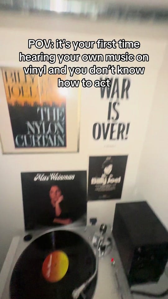 Post 4 by maxweinmanmusic on TikTok (video)