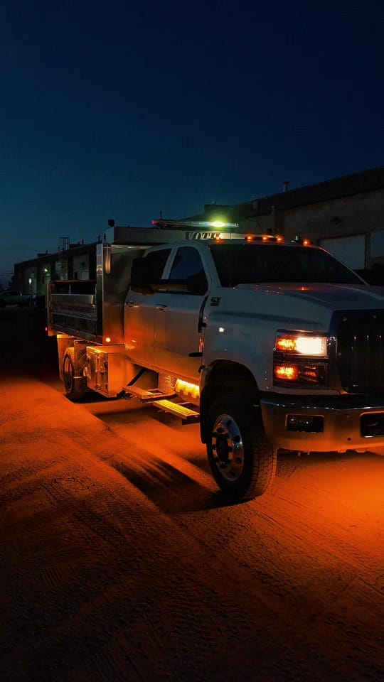 Post 3 by S&R MAVI Truck Accessories on TikTok (video)