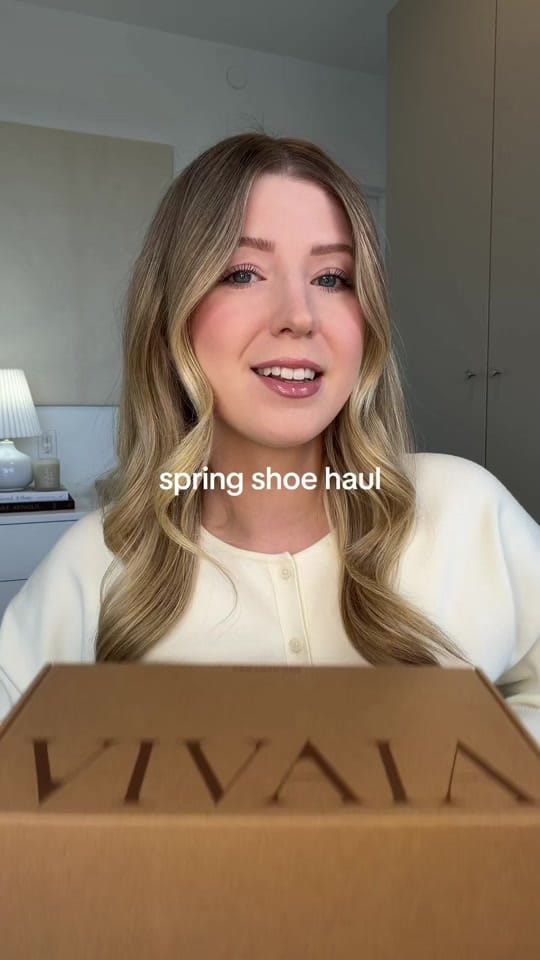 Post 8 by Jenn Sara on TikTok (video)