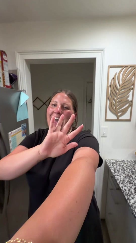 Post 3 by CHELS 🌸🥥 on TikTok (video)