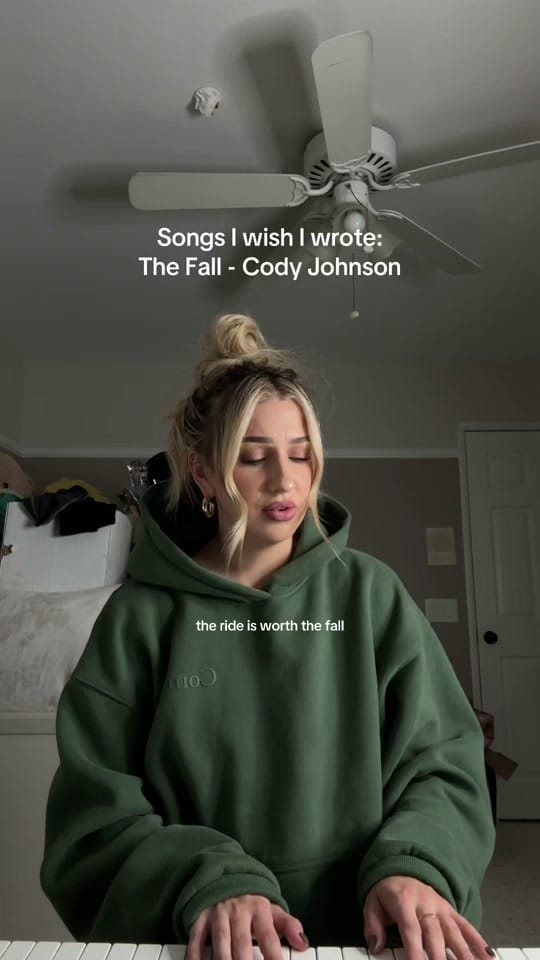 Post 8 by Presley Tennant on TikTok (video)