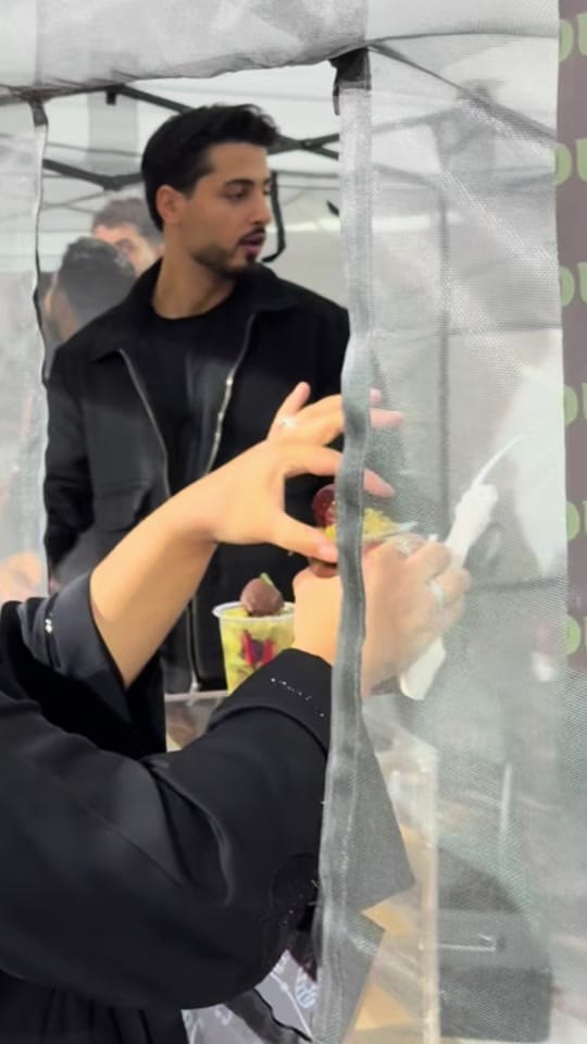 Post 10 by ZU on TikTok (video)