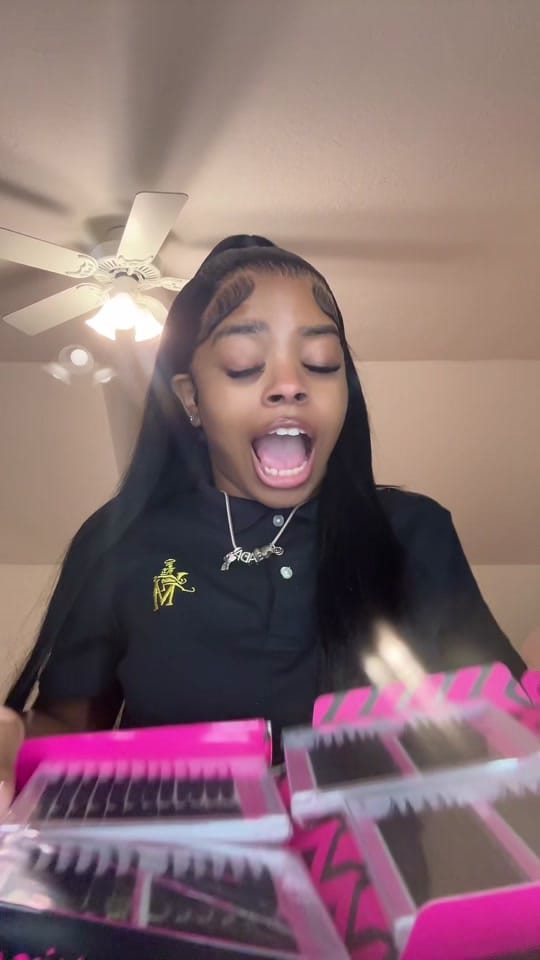 Post 8 by JadaMalay/ influencer on TikTok (video)