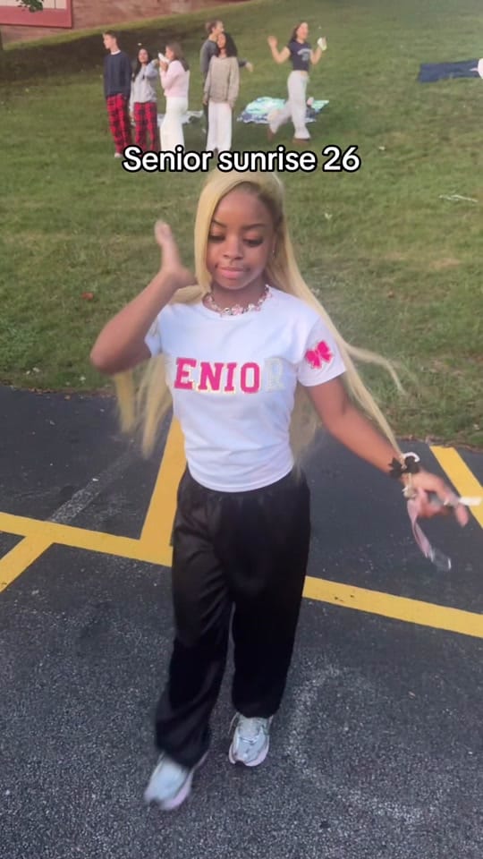 Post 6 by JadaMalay/ influencer on TikTok (video)
