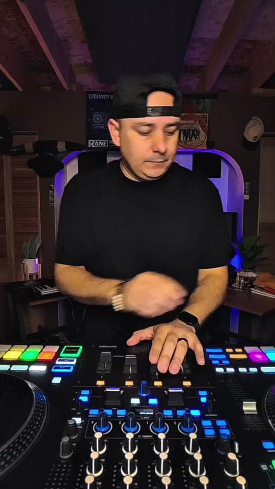 Post 8 by Alex Miura on TikTok (video)
