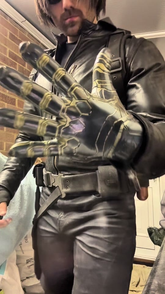 Post 7 by tom_does_cosplay on TikTok (video)