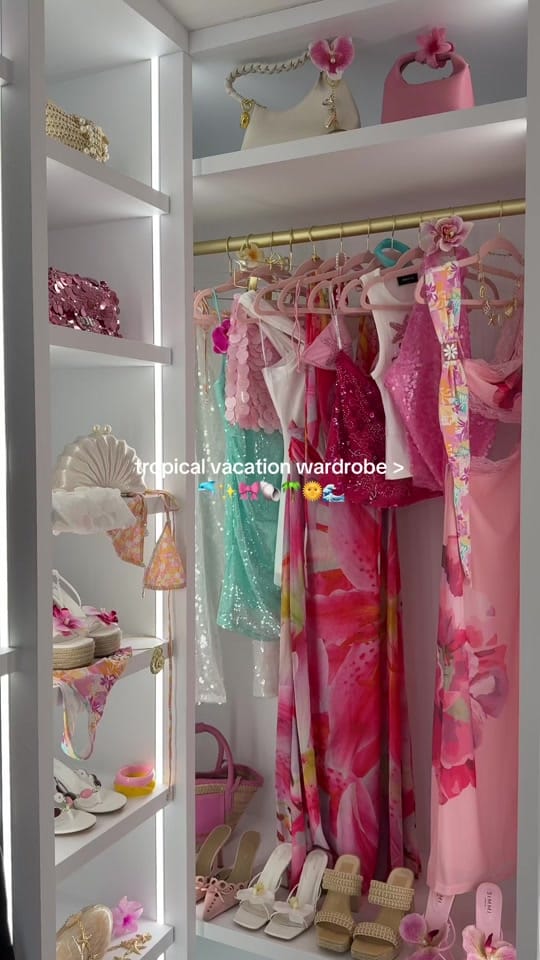 Post 9 by Sarah Ensell ♡ on TikTok (video)