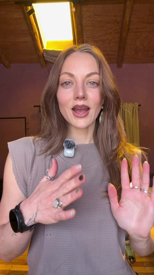 Post 6 by Sabrina Bloedorn on TikTok (video)