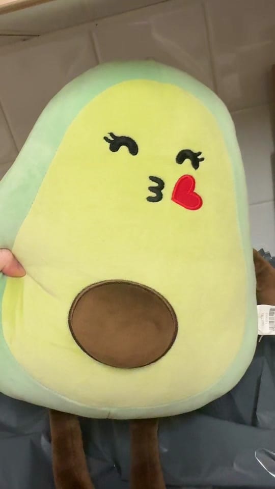 Post 8 by Chelsea Kerr on TikTok (video)